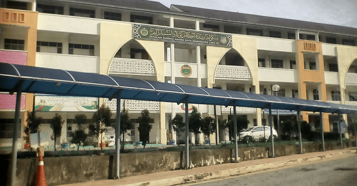 PEPERIKSAAN DI SEKOLAH RENDAH AGAMA (SRA)